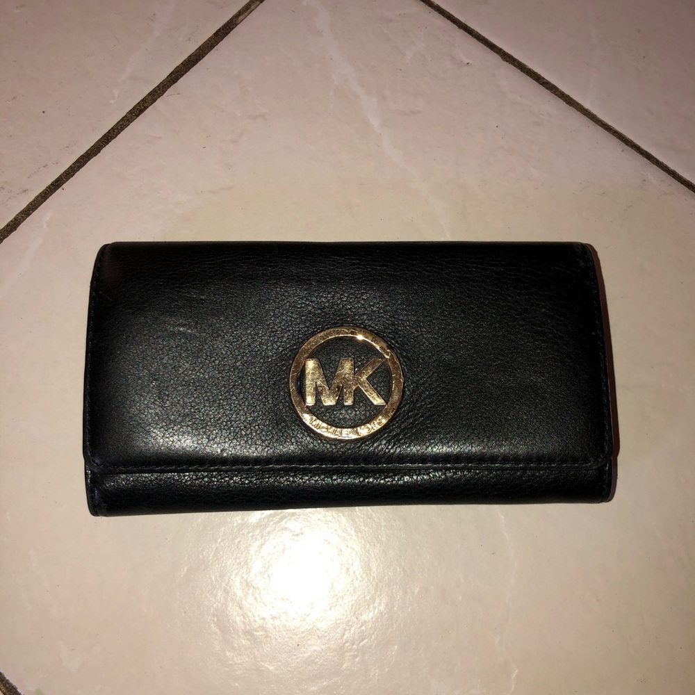 Leather wallet